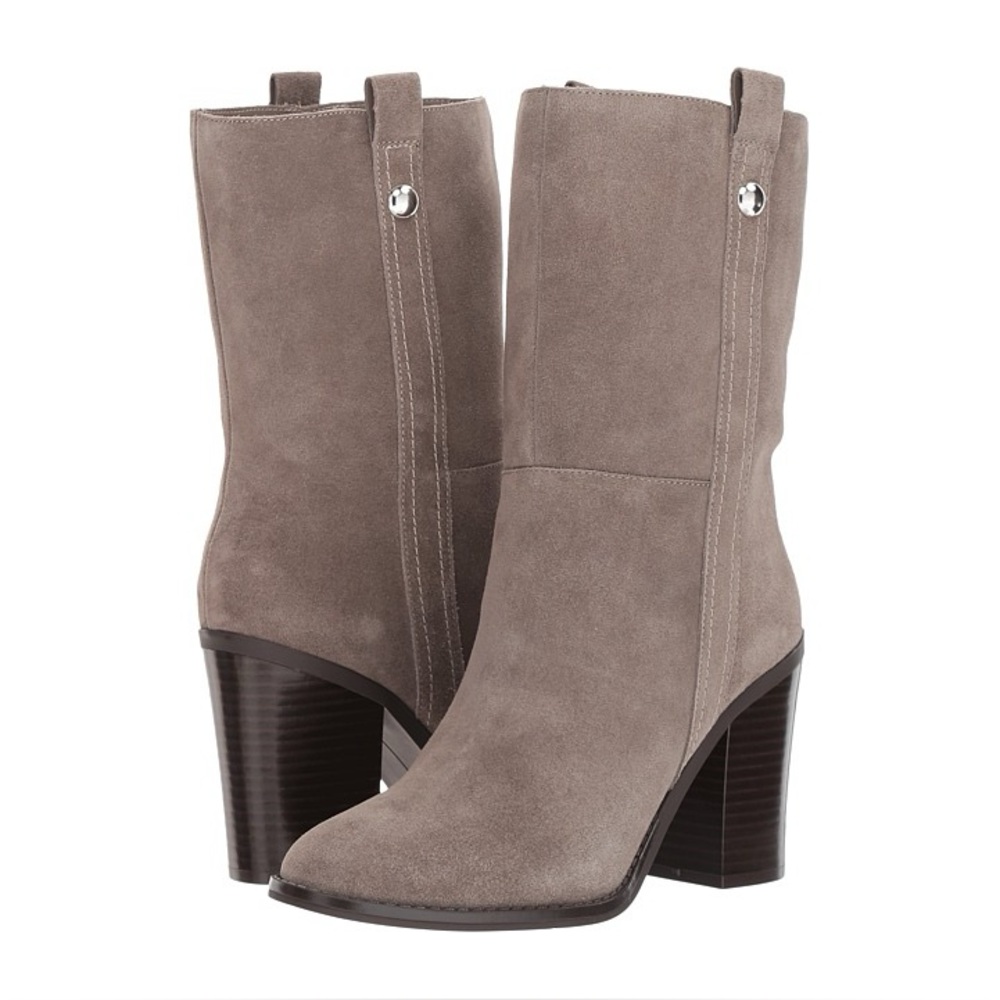 Nine West Tan Heeled Boots Sleek Design
